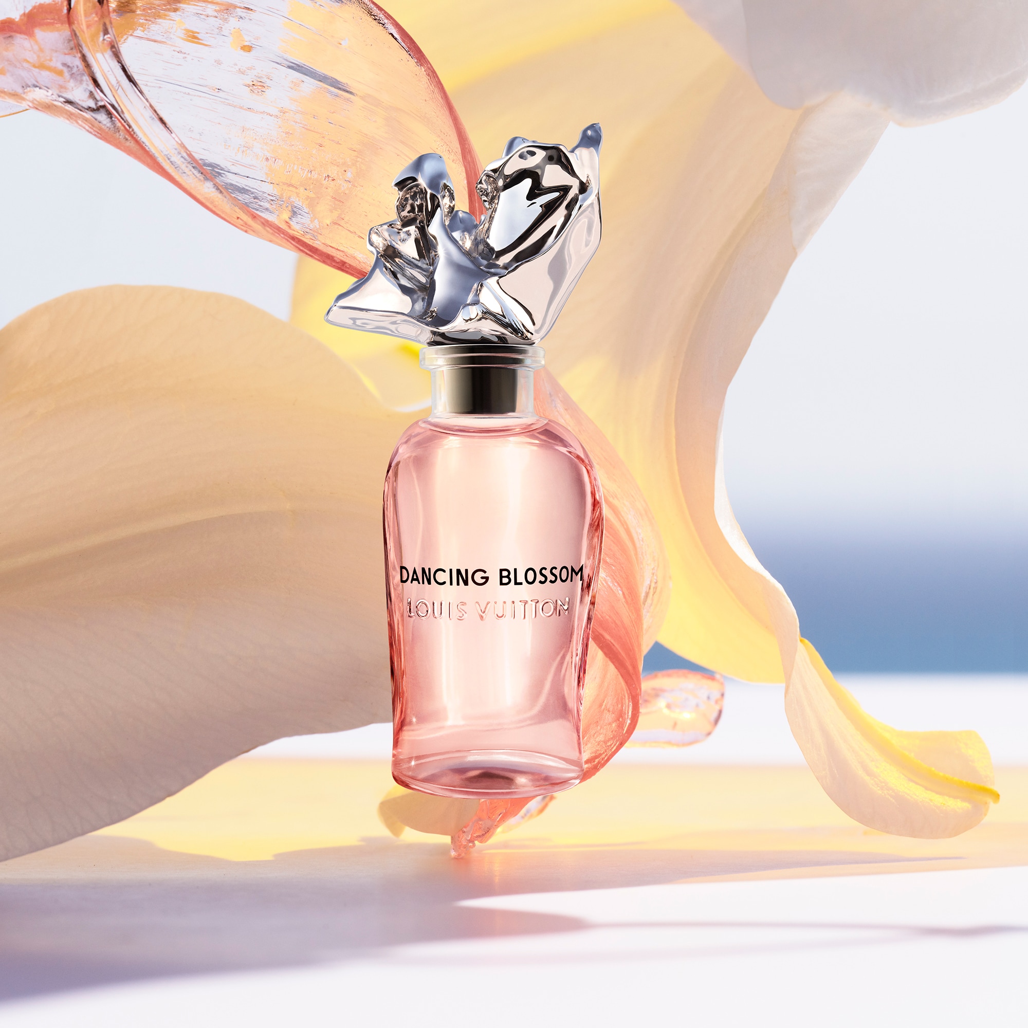 Dancing Blossom - Perfumes and Beauty - Collections | LOUIS VUITTON ®